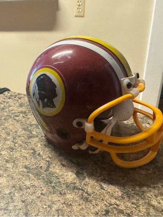 cheap vintage football helmet Leather The Riddells Revolution Speed football helmet has taken the football world by storm Vintage Football Helmet in Burgundy,